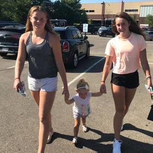 Meet your Posher, Shelley